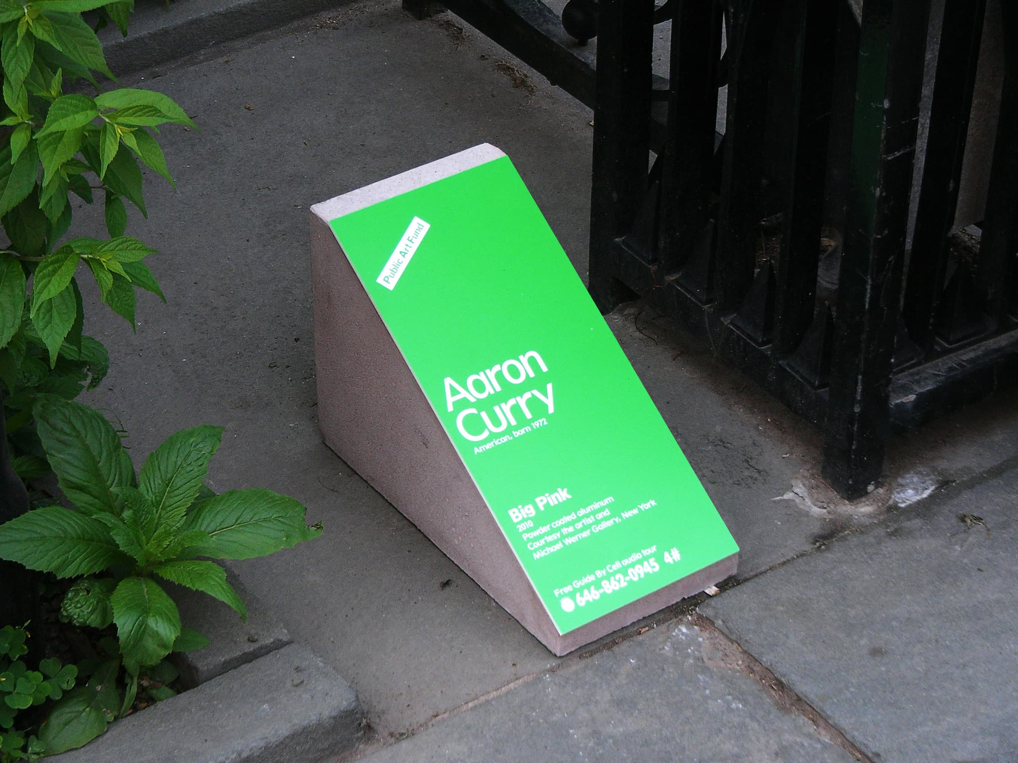 4670244732_daa8dffeb0_o_2048.jpg